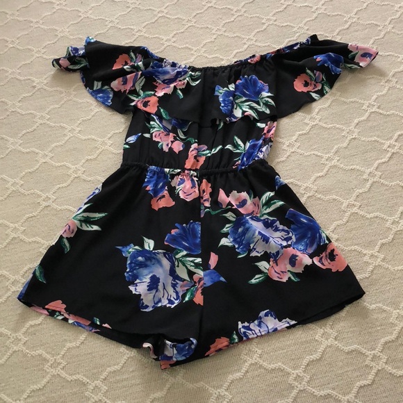 Yumi Kim Off the Shoulder Romper - Picture 2 of 3